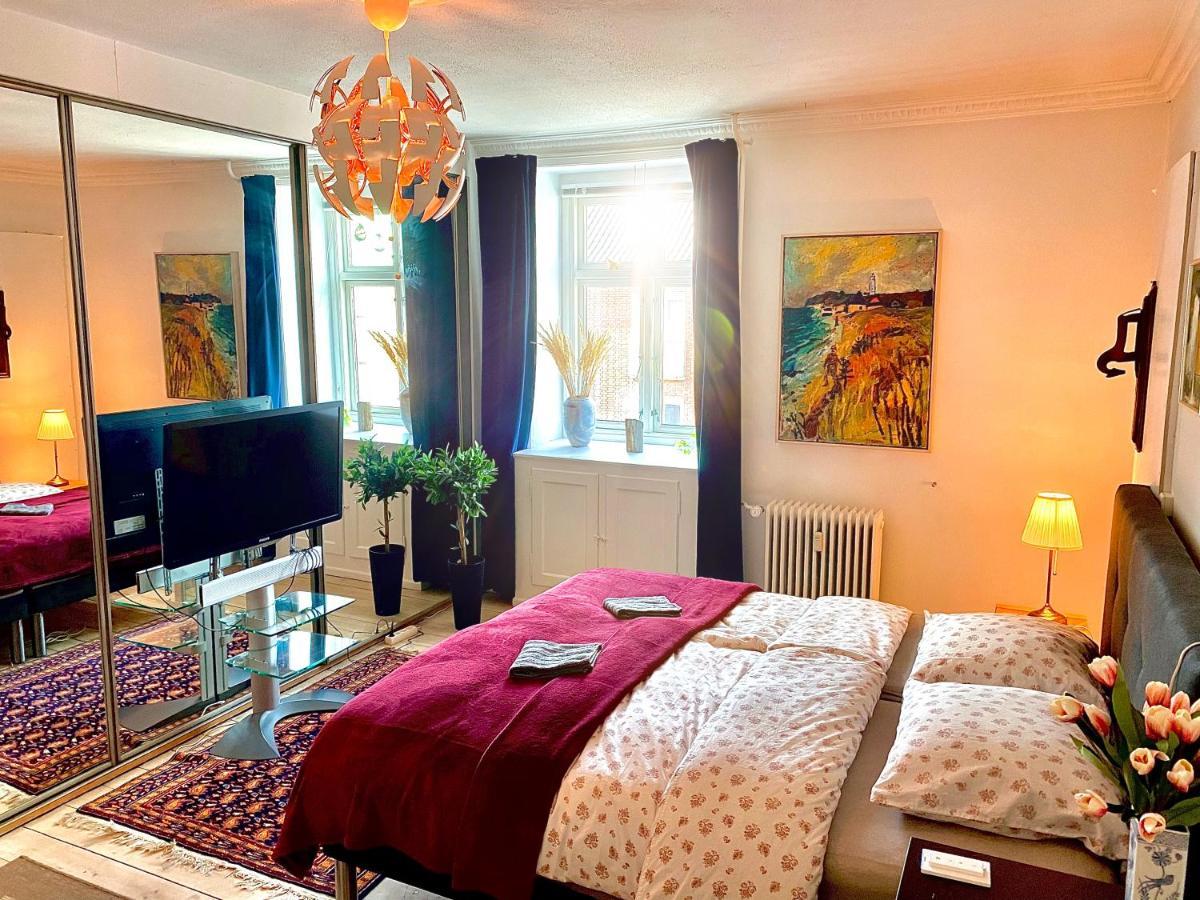 Four Individual Beautiful Spacious Rooms In Stylish Apartment Копенгаген Екстер'єр фото